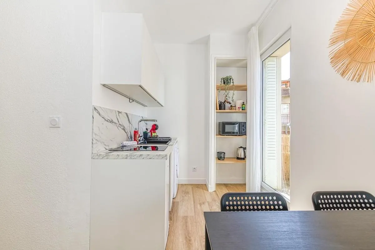 Joli Appartement - Wifi - Vallier Catane Grenoble Apartment