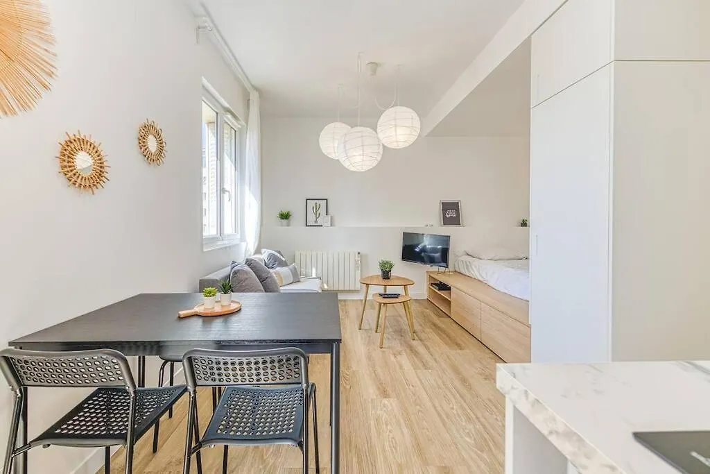 Joli Appartement - Wifi - Vallier Catane Grenoble 0*,  France