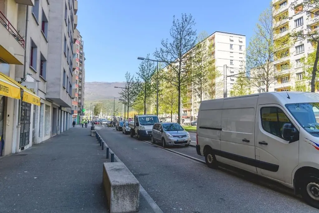 Apartment Joli Appartement - Wifi - Vallier Catane Grenoble