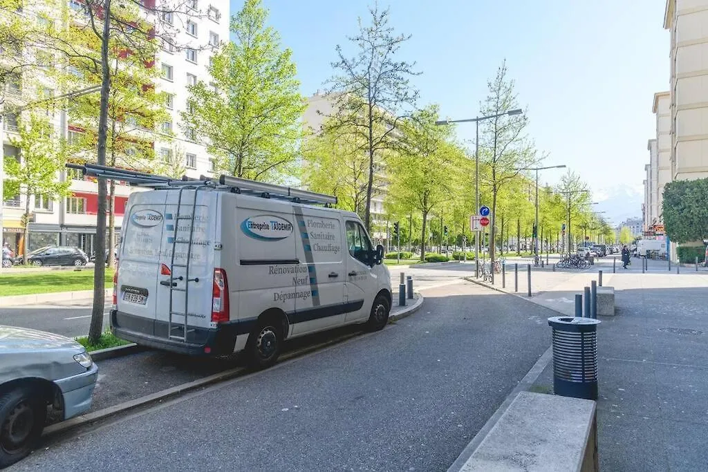 Joli Appartement - Wifi - Vallier Catane Grenoble France